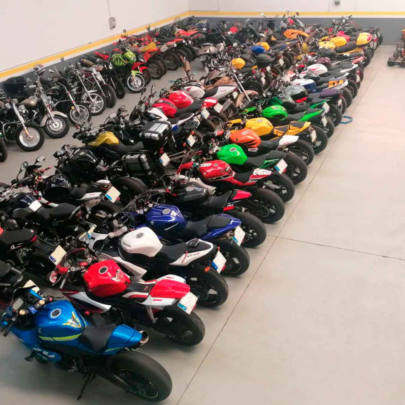 Garaje de motos Garaje de motos